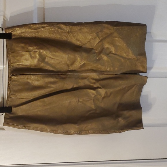 Newport News Vintage gold leather lined skirt- Has Matching Jacket Too - Picture 2 of 3